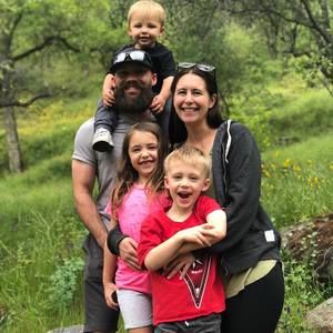 Meet your Posher, Derek